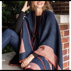 Vince Camuto Chevron Whipstitched Poncho Women’s